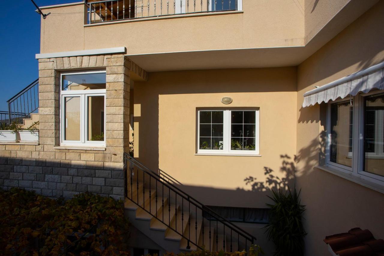 Villa Milenka - Apartmani Gorana Tučepi Exterior foto